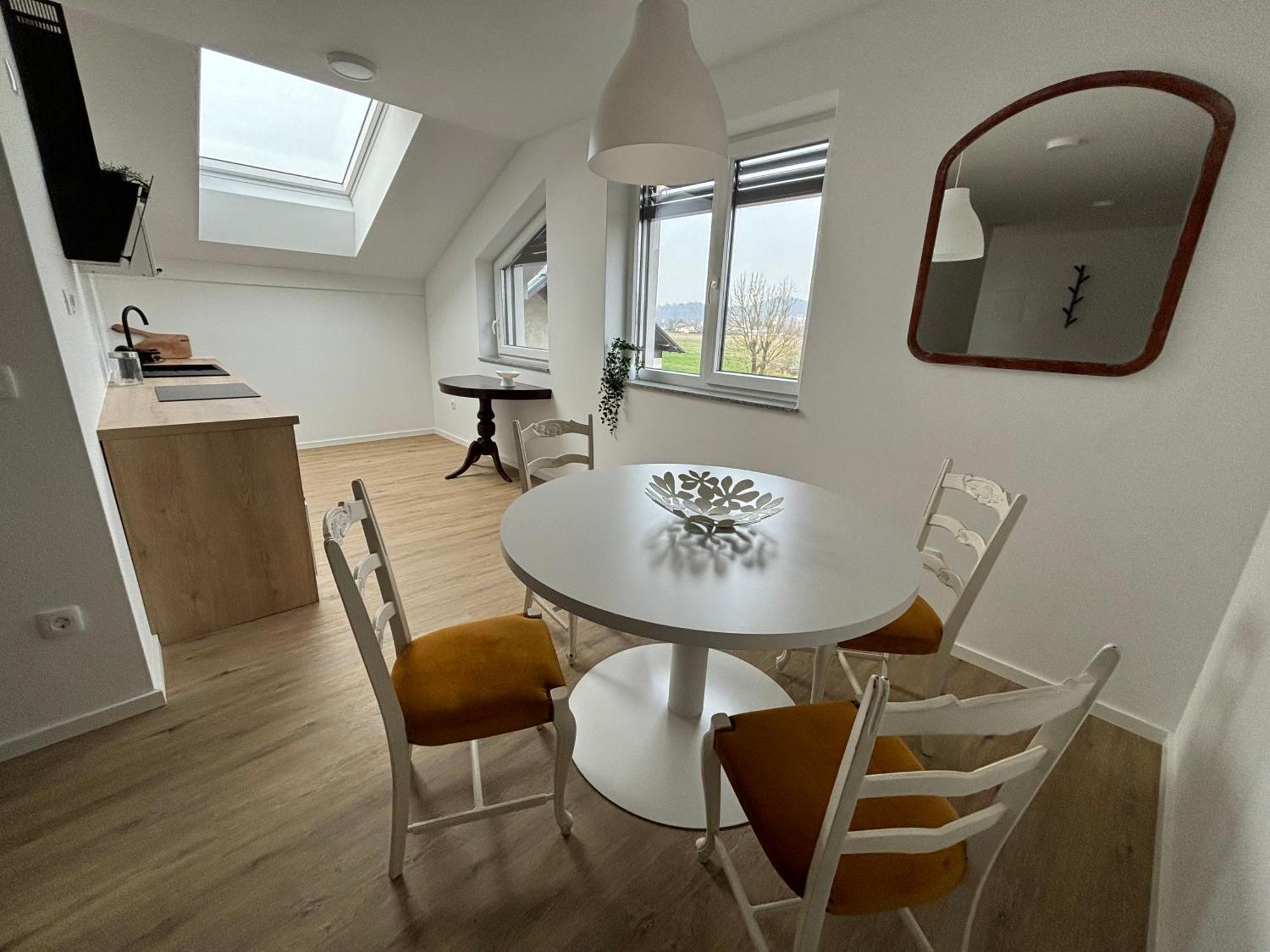 Apartmaji Cepon Lublana Zewnętrze zdjęcie