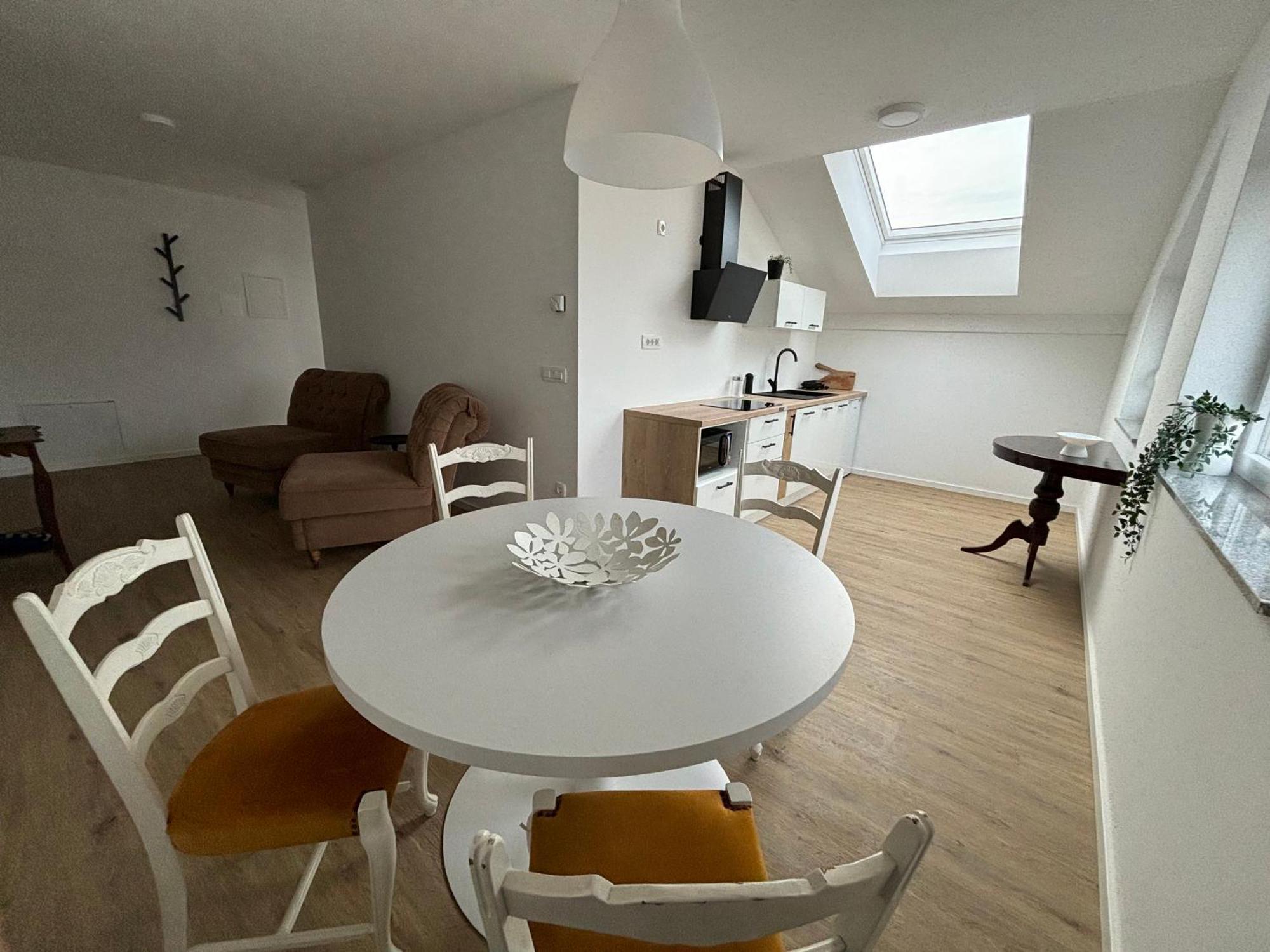 Apartmaji Cepon Lublana Zewnętrze zdjęcie