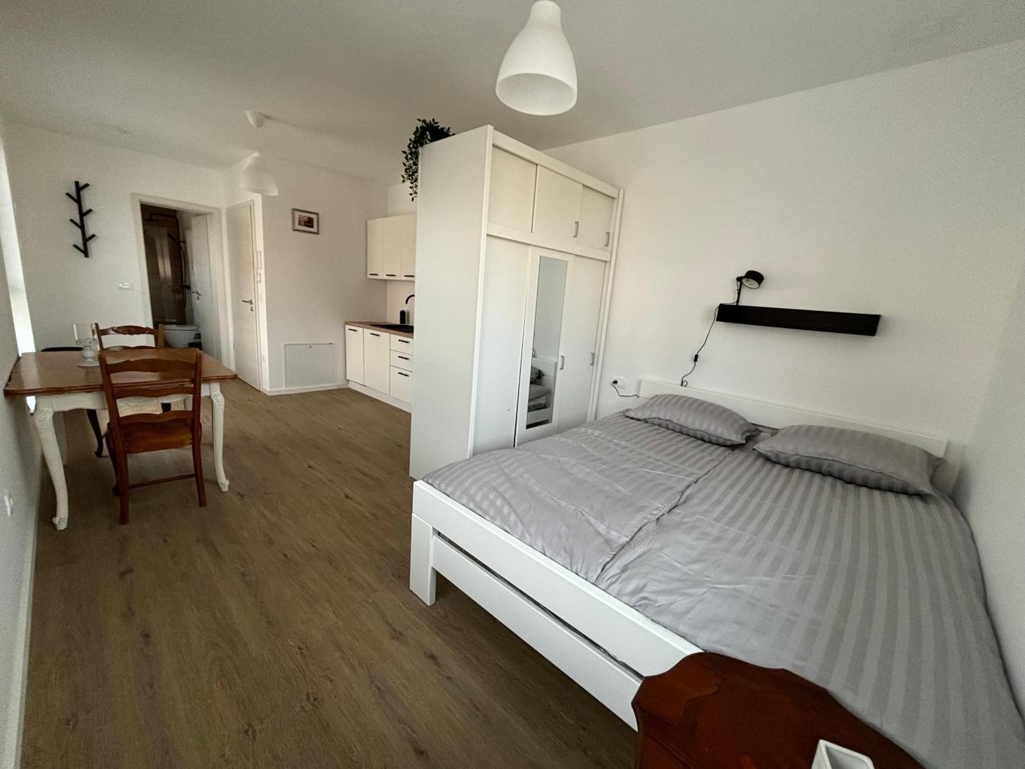 Apartmaji Cepon Lublana Zewnętrze zdjęcie